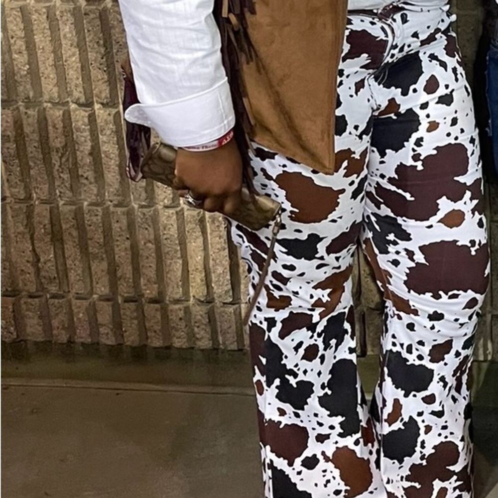 Ranch Dress’n Flared Pants - Picture 3 of 9
